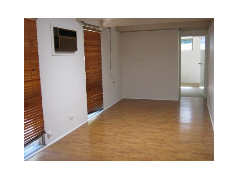 19 Westeligh Cres, Narre Warren VIC 3805