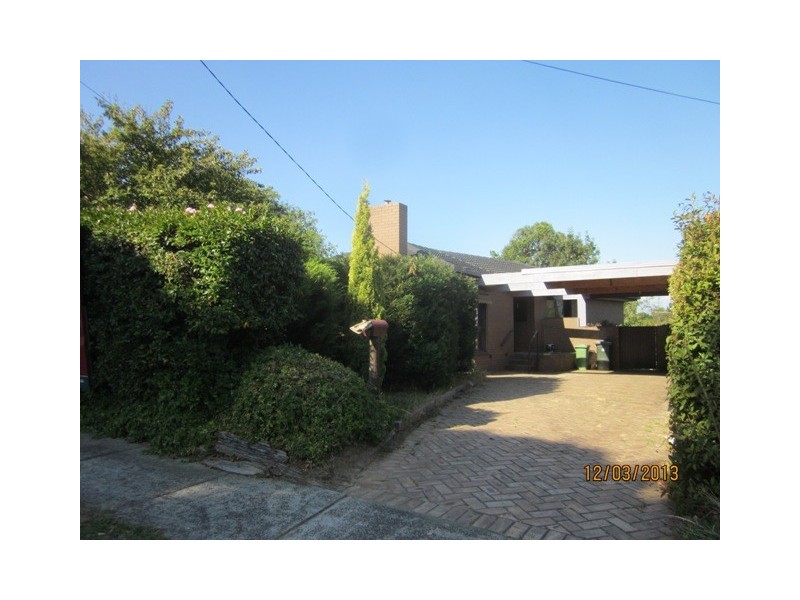 8 Hillbrick Court, Narre Warren VIC 3805