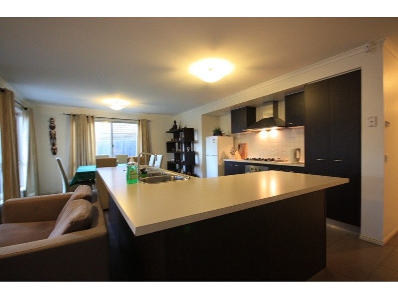 33 Stefan Drive, Berwick VIC 3806