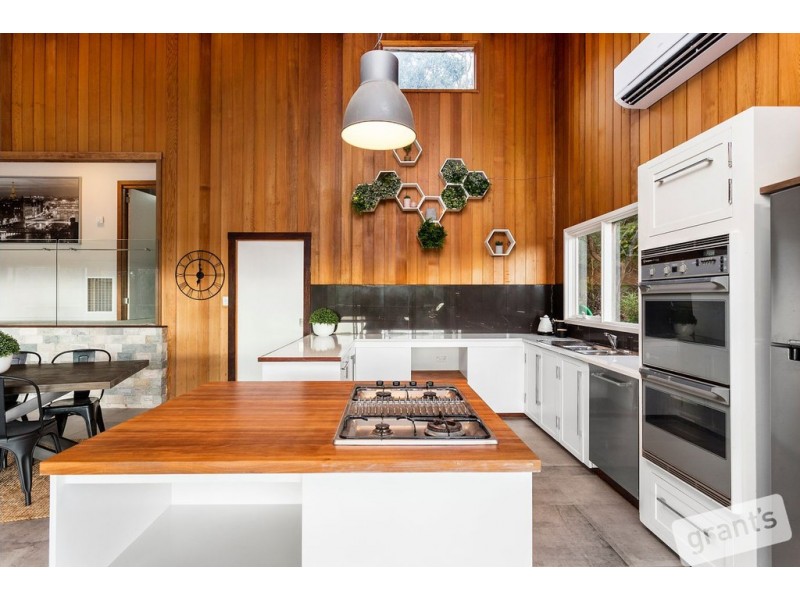 41 Borchardt Street, Guys Hill VIC 3807