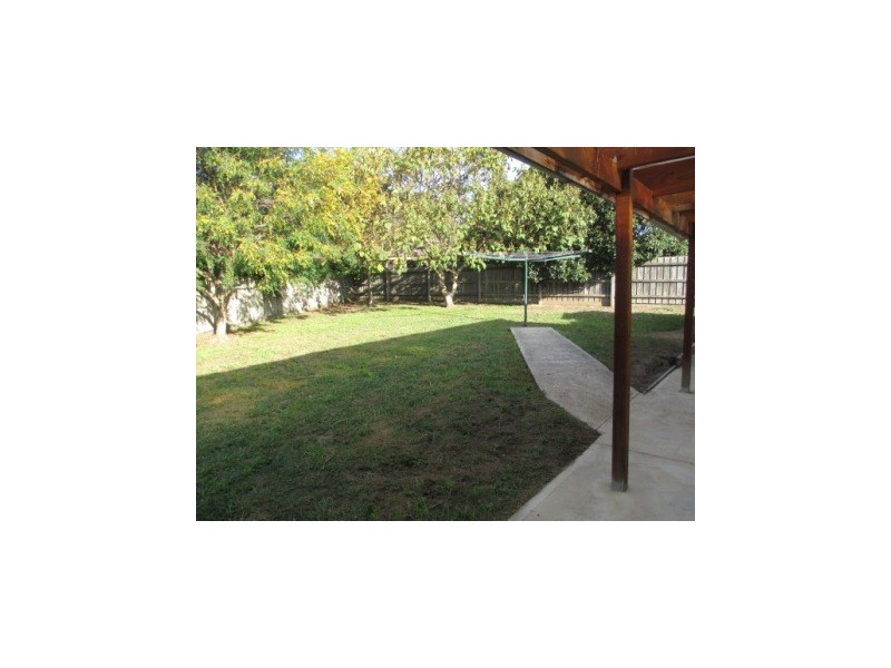 10  Henshaw Court, Narre Warren South VIC 3805