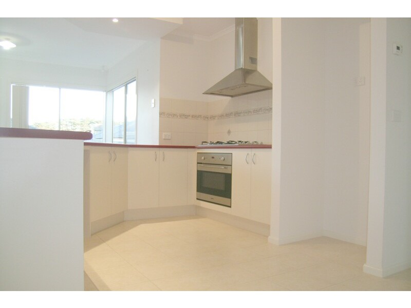 12 Bishop Place, Berwick VIC 3806