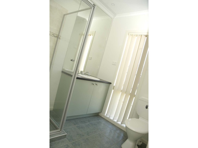 12 Bishop Place, Berwick VIC 3806