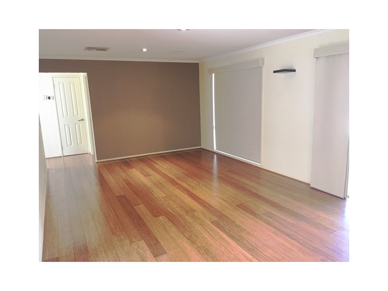 20 Hartsmere Drive, Berwick VIC 3806