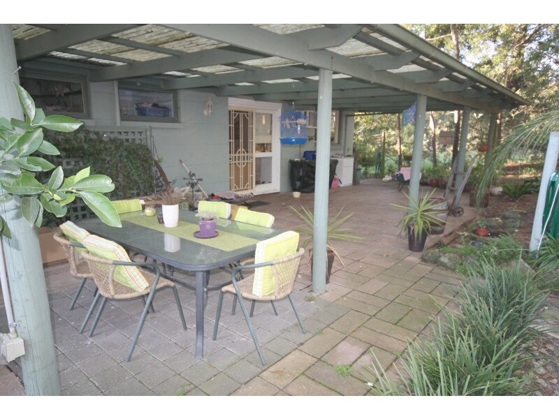 100 Stoney Creek Road, Beaconsfield Upper VIC 3808