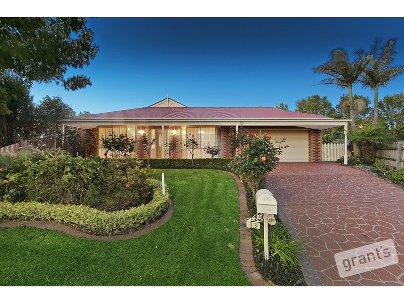13 Dryden Court, Berwick VIC 3806