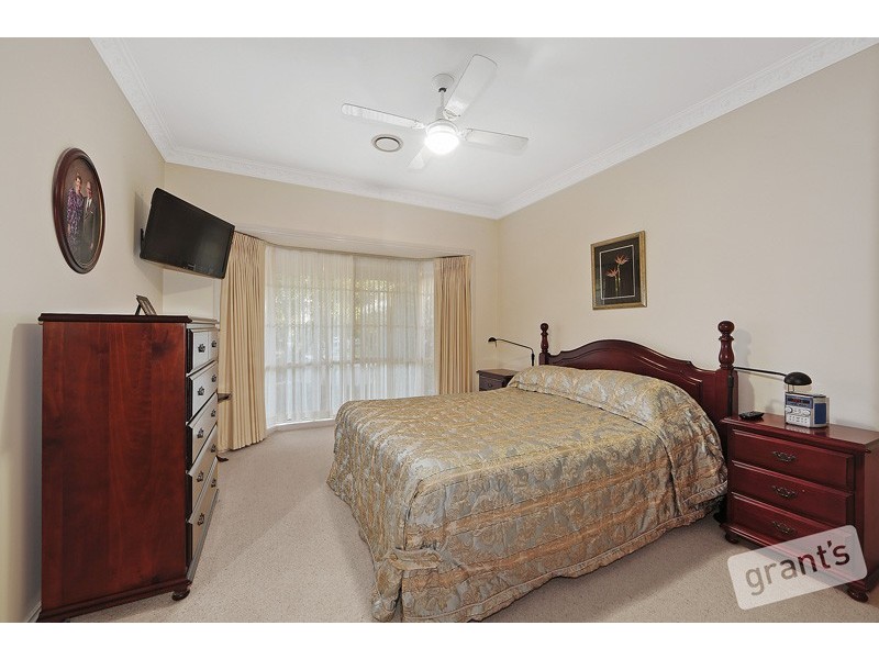 13 Dryden Court, Berwick VIC 3806