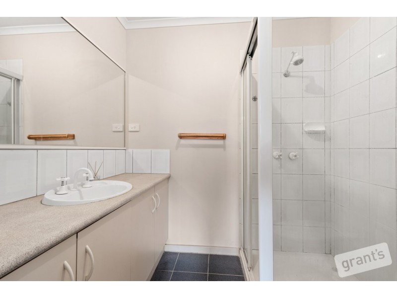 11 Riddleston Court, Narre Warren South VIC 3805