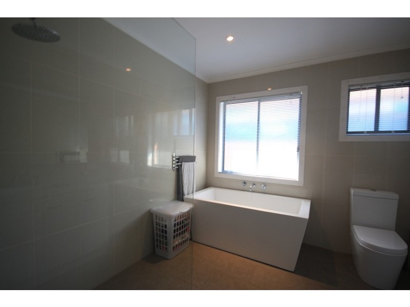 31 Cottswold Avenue, Narre Warren VIC 3805