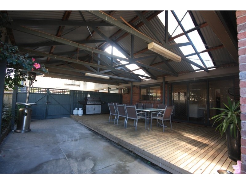 31 Cottswold Avenue, Narre Warren VIC 3805