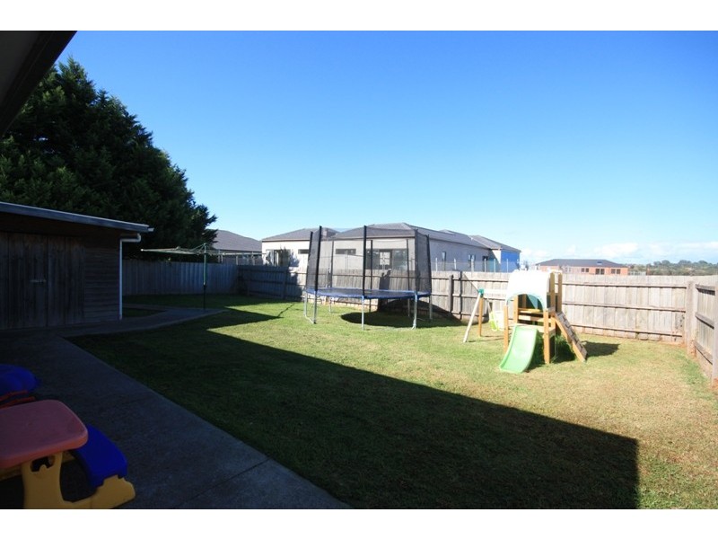 31 Cottswold Avenue, Narre Warren VIC 3805