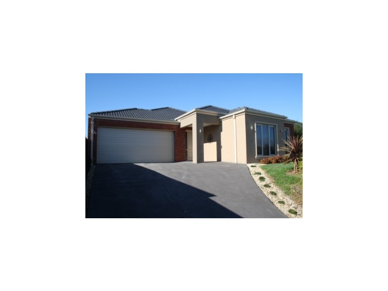 2 Florida Court, Berwick VIC 3806
