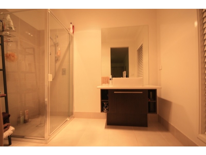 8 Osborn Court, Berwick VIC 3806