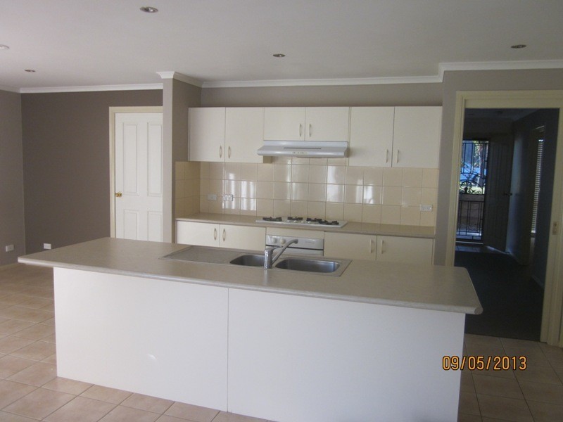 17 Turella Close, Berwick VIC 3806