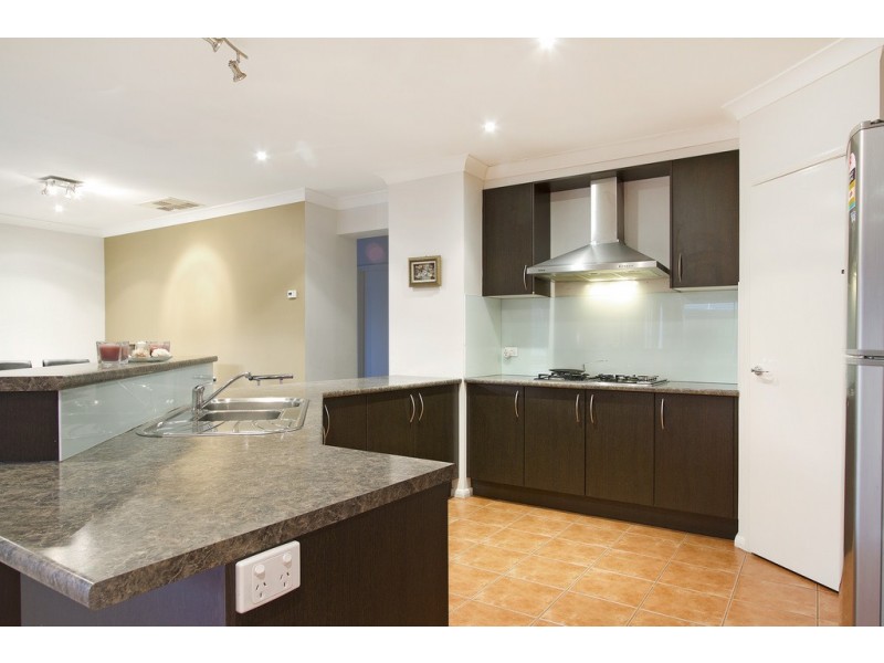 19 Hartsmere Drive, Berwick VIC 3806