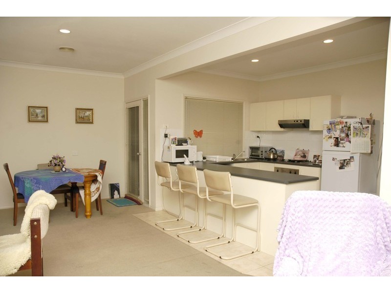 Unit 5, 12 Grant Close, Berwick VIC 3806