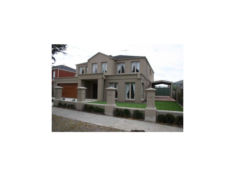 120 Berwick Springs Boulevard, Narre Warren South VIC 3805