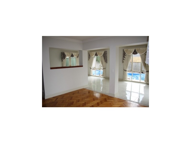 120 Berwick Springs Boulevard, Narre Warren South VIC 3805