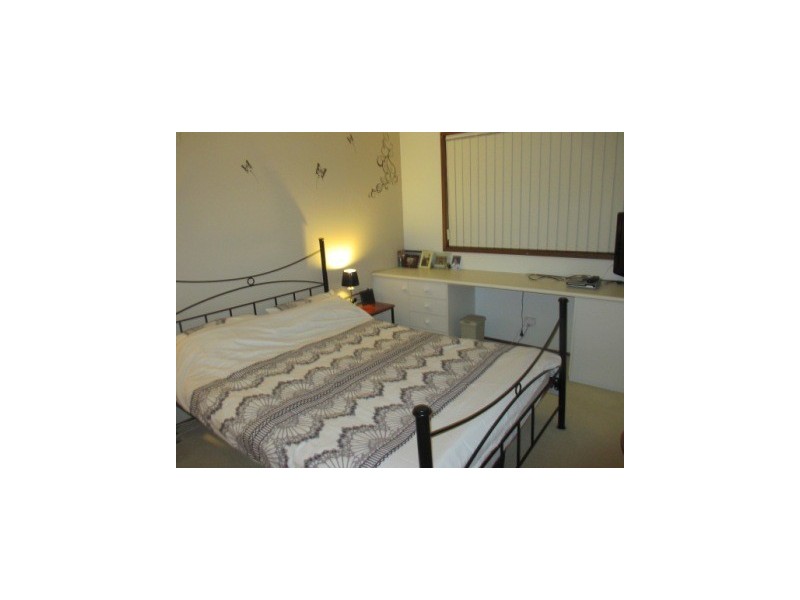 15 Hughes Close, Endeavour Hills VIC 3802