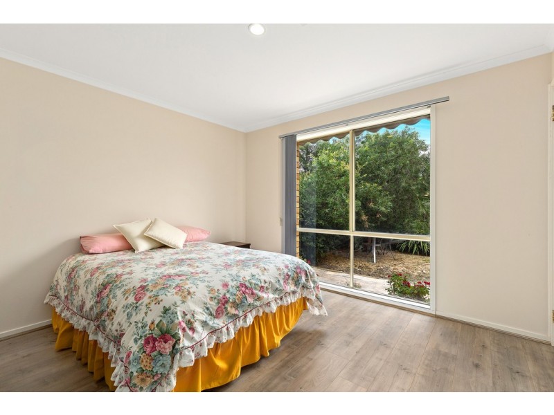 5 Fairholme Boulevard, Berwick VIC 3806