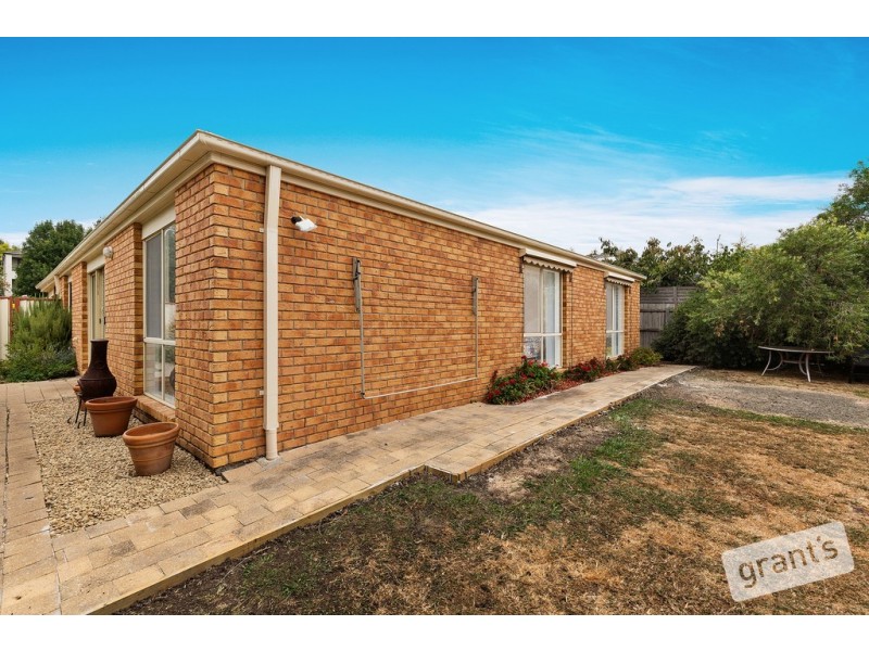 5 Fairholme Boulevard, Berwick VIC 3806