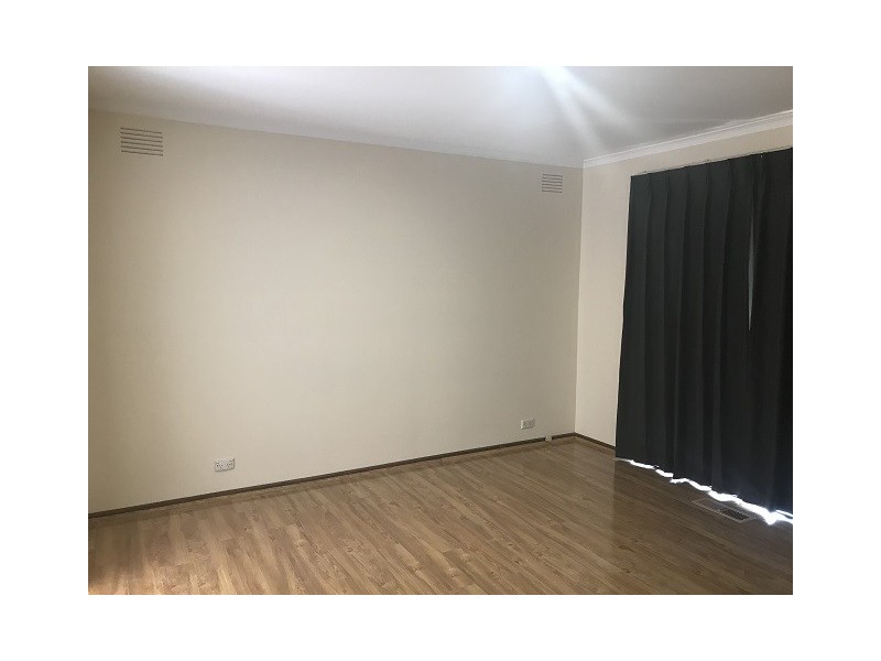 242 Power Road, Endeavour Hills VIC 3802