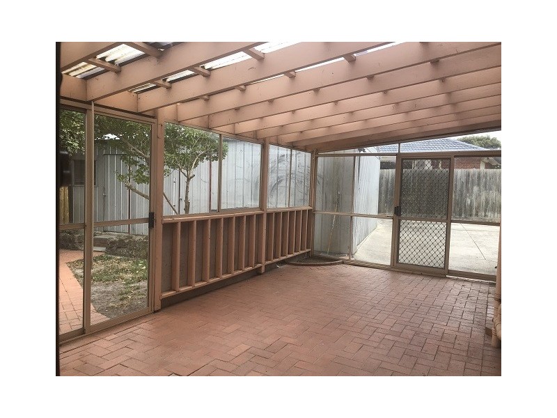 242 Power Road, Endeavour Hills VIC 3802