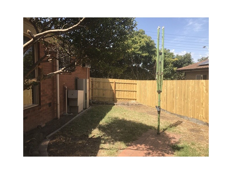 242 Power Road, Endeavour Hills VIC 3802