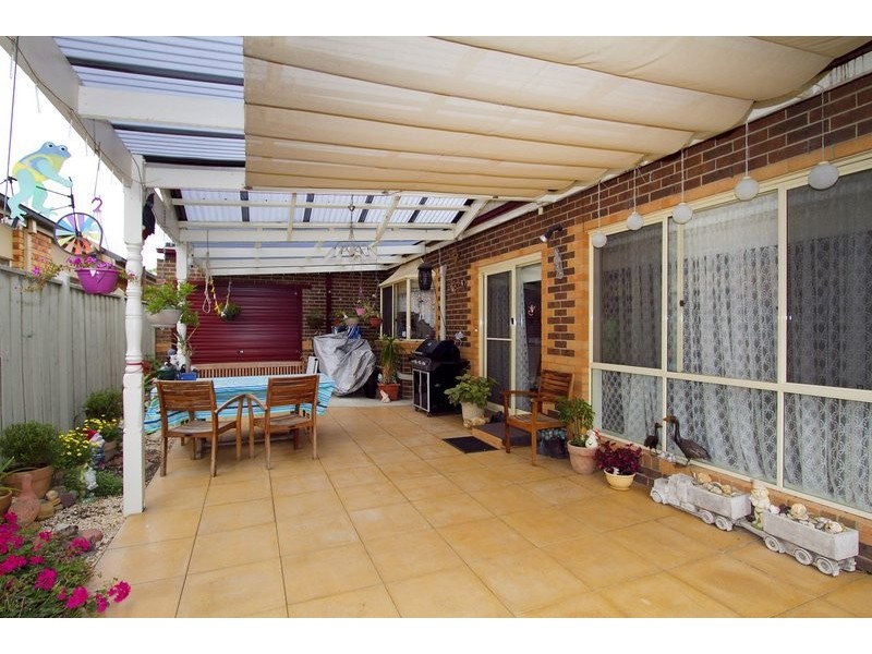 10 Clearwater Drive, Pakenham VIC 3810