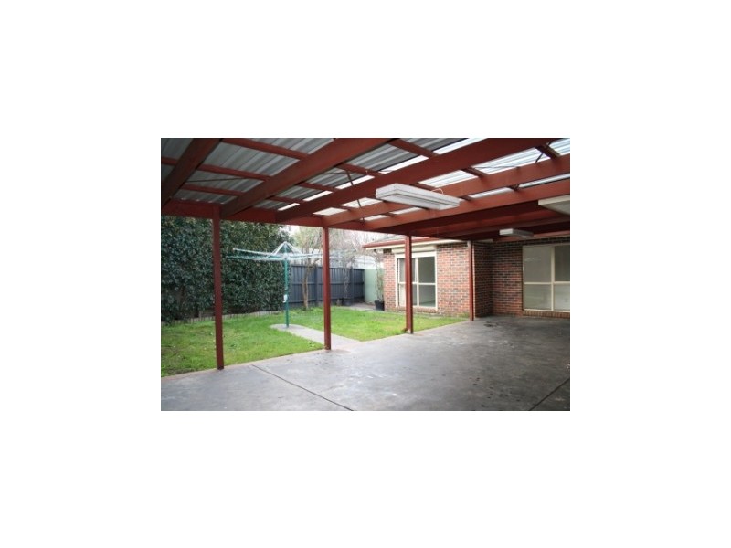 2 Lasiandra Circuit, Narre Warren VIC 3805