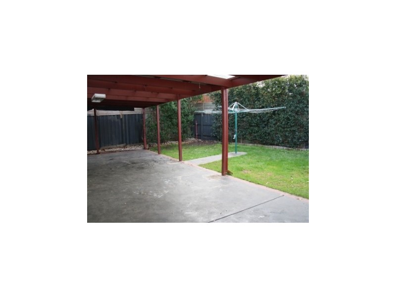 2 Lasiandra Circuit, Narre Warren VIC 3805