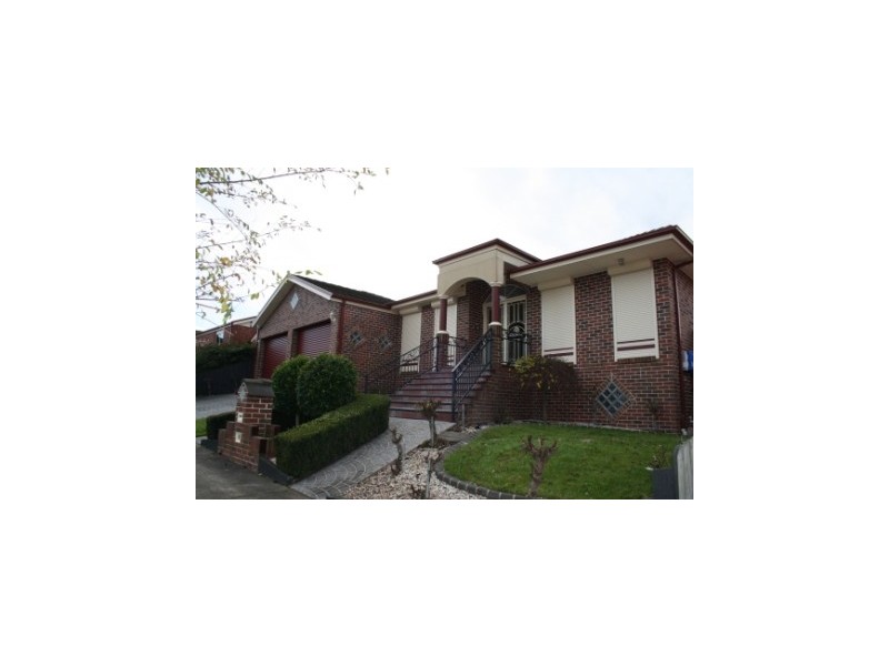 2 Lasiandra Circuit, Narre Warren VIC 3805