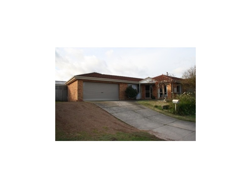 14 Francine Court, Narre Warren VIC 3805