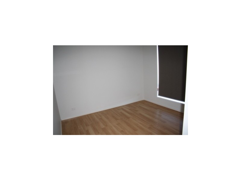 15 Maeve Circuit, Cranbourne East VIC 3977