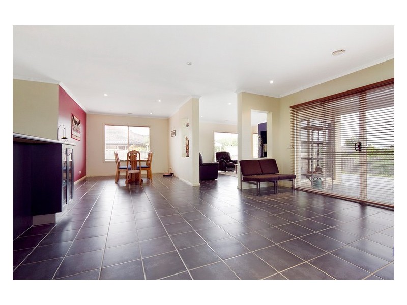 17 Tyrell Place, Berwick VIC 3806