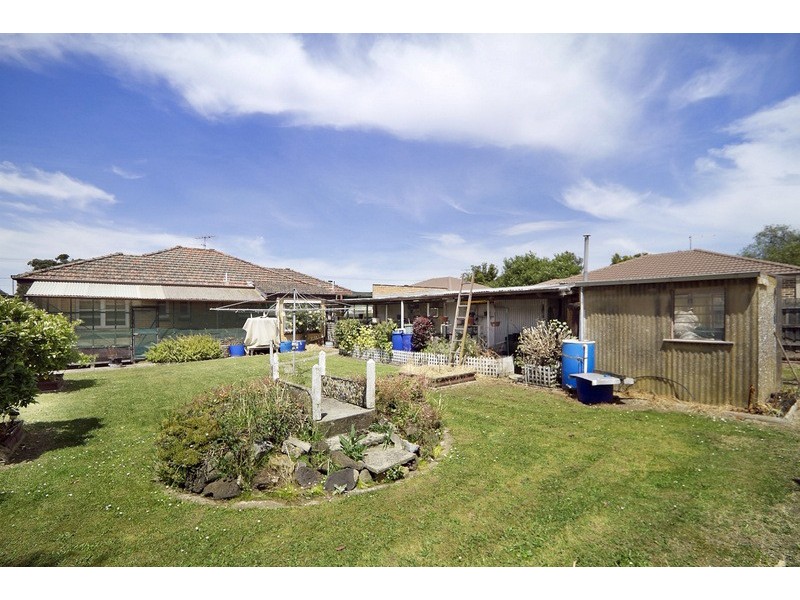 5 Anderson Street, Pakenham VIC 3810