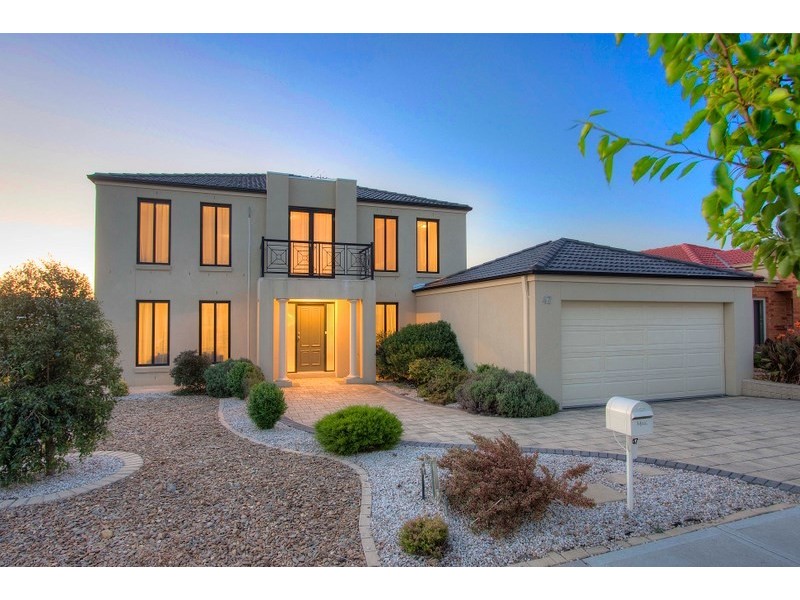 47 Ridgemont Drive, Berwick VIC 3806