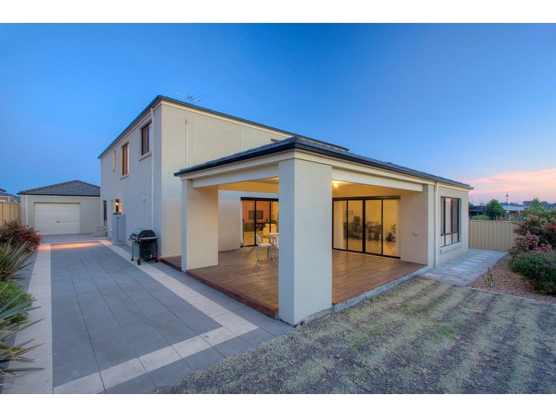 47 Ridgemont Drive, Berwick VIC 3806