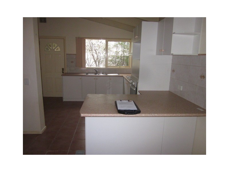 6 Anaconda Road, Narre Warren VIC 3805