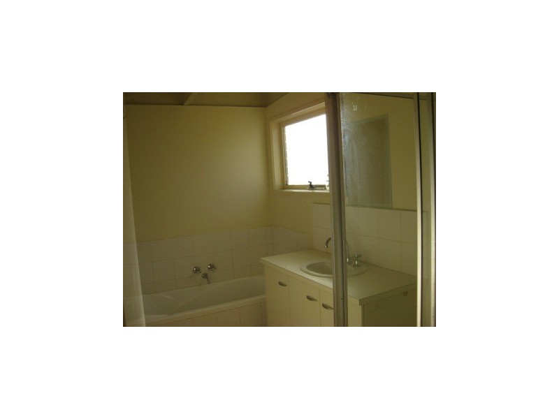 6 Anaconda Road, Narre Warren VIC 3805