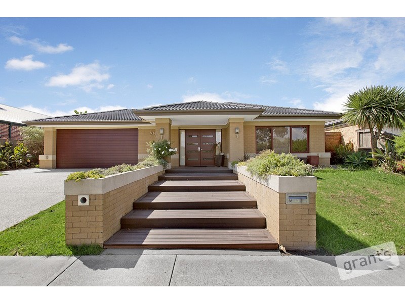 36 Marsh Grove, Berwick VIC 3806