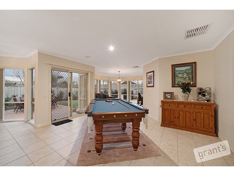 42 Marsh Grove, Berwick VIC 3806