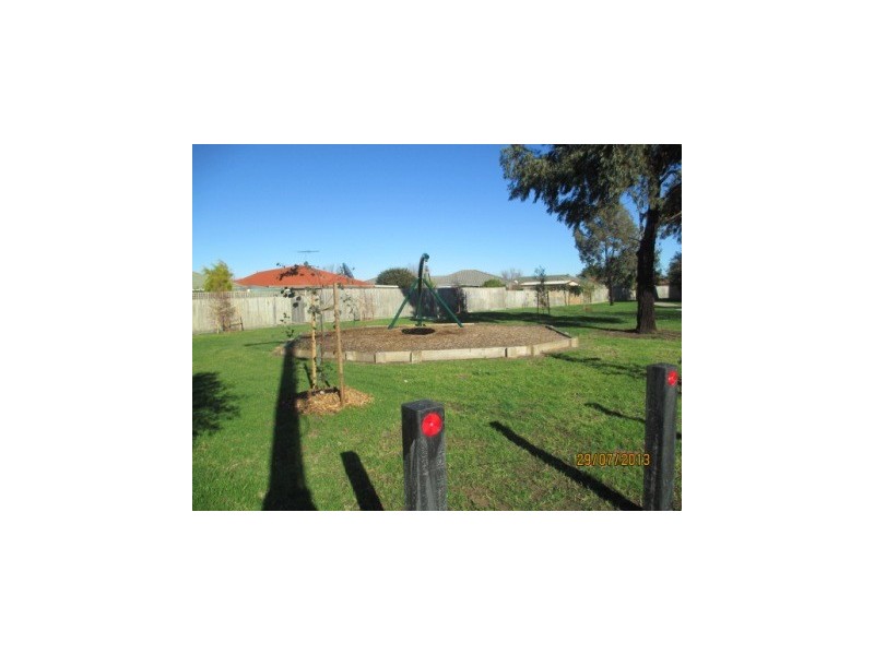 3/14 Charles Street, Pakenham VIC 3810