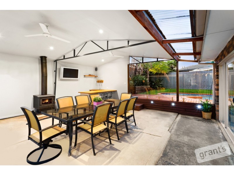 61 Franleigh Drive, Narre Warren VIC 3805