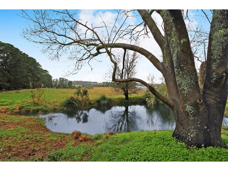 414 Brown Road, Officer VIC 3809