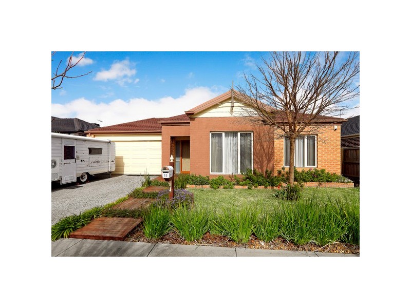 11 Liberty Avenue, Berwick VIC 3806