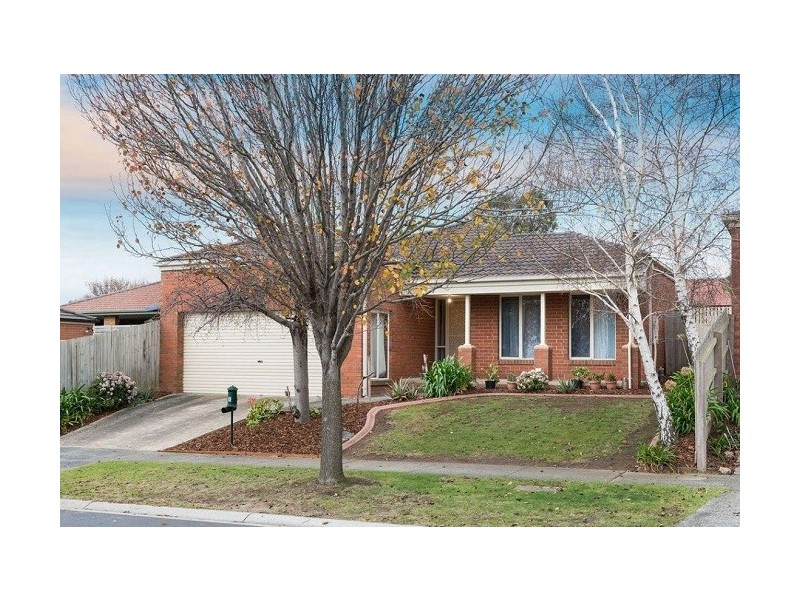 2 Prime Court, Berwick VIC 3806