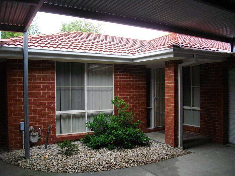 11 Sanctury Rise, Narre Warren VIC 3805