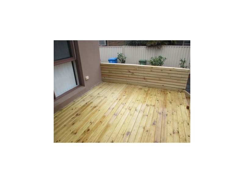 1/82 Saxonwood Drive, Narre Warren VIC 3805