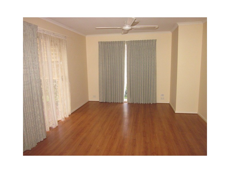 7 Allardice Parade, Berwick VIC 3806